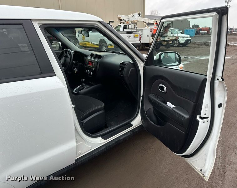 image for item DV0629 2015 Kia  Soul SUV