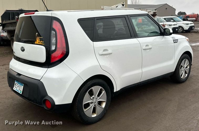 image for item DV0630 2015 Kia Soul SUV