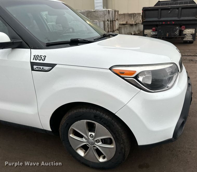 image for item DV0630 2015 Kia Soul SUV