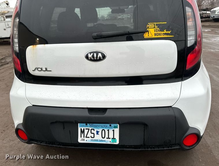 image for item DV0630 2015 Kia Soul SUV