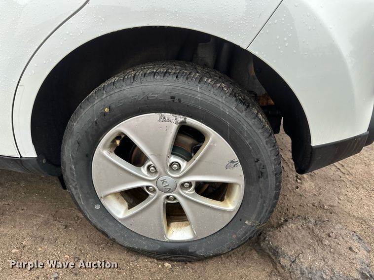 image for item DV0630 2015 Kia Soul SUV