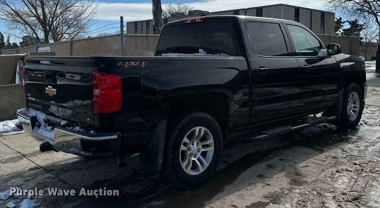 image for item DV0642 2018 Chevrolet Silverado 1500 Crew Cab pickup truck