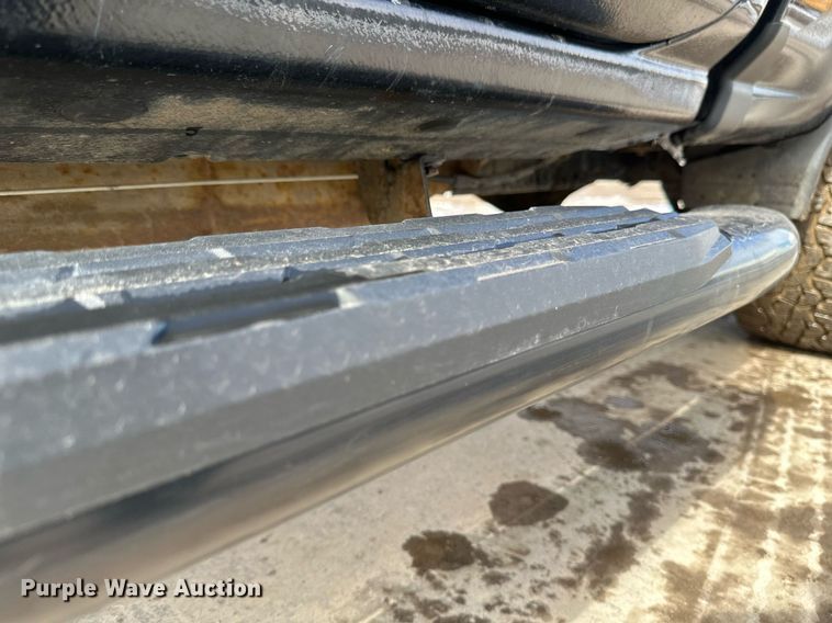 image for item DV0642 2018 Chevrolet Silverado 1500 Crew Cab pickup truck