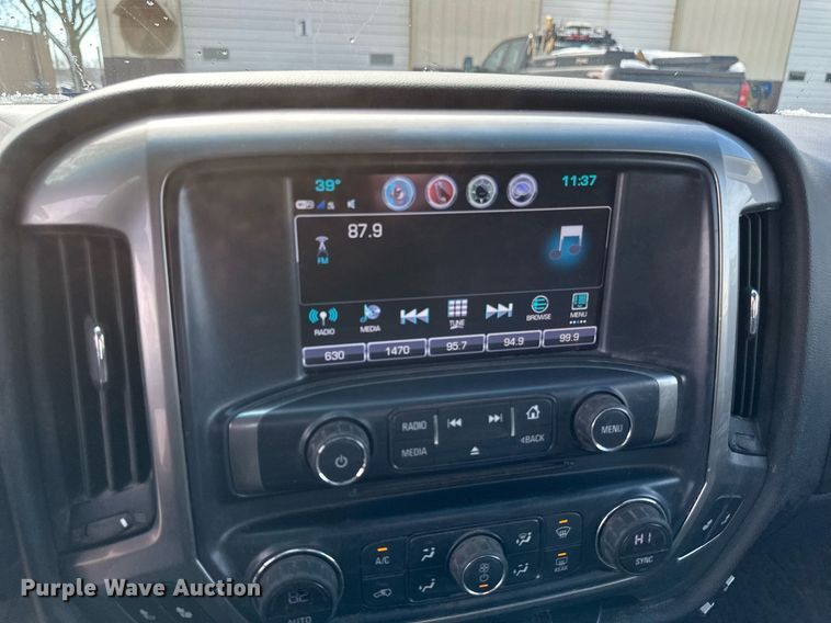 image for item DV0642 2018 Chevrolet Silverado 1500 Crew Cab pickup truck