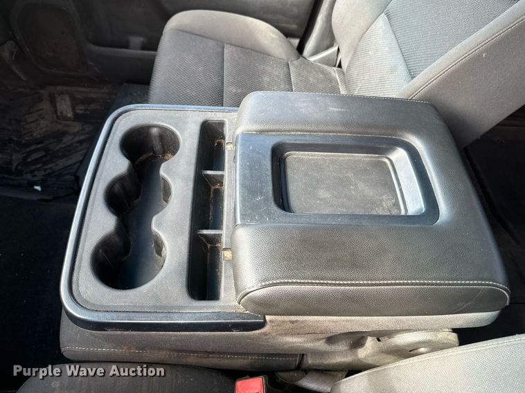 image for item DV0642 2018 Chevrolet Silverado 1500 Crew Cab pickup truck