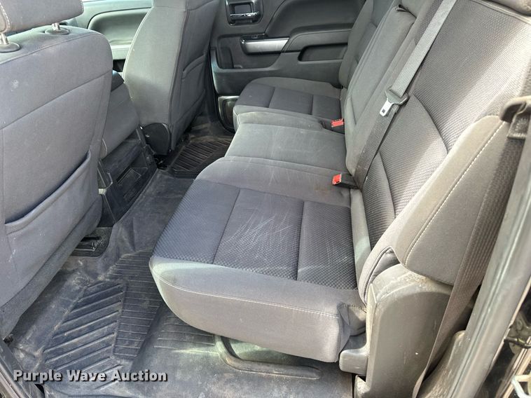 image for item DV0642 2018 Chevrolet Silverado 1500 Crew Cab pickup truck