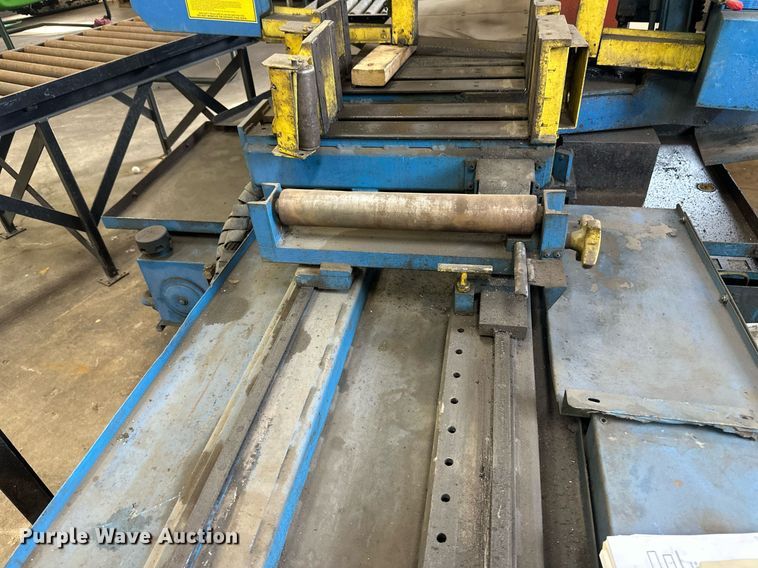 image for item DV0653 DoAll C916SA metal band saw