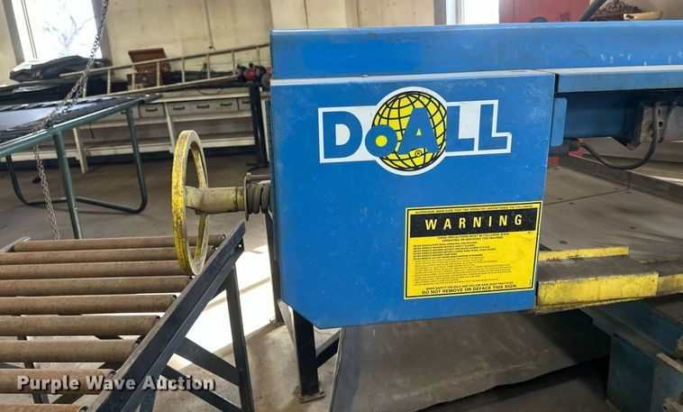 image for item DV0653 DoAll C916SA metal band saw