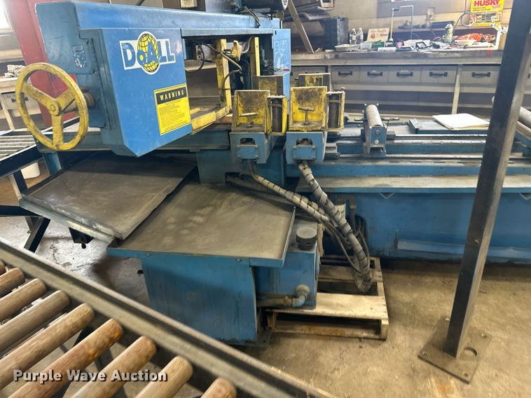 image for item DV0653 DoAll C916SA metal band saw