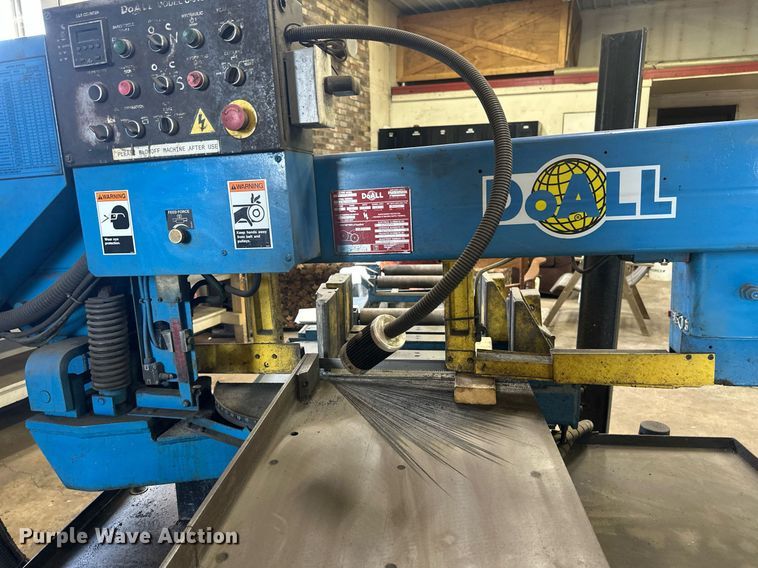 image for item DV0653 DoAll C916SA metal band saw