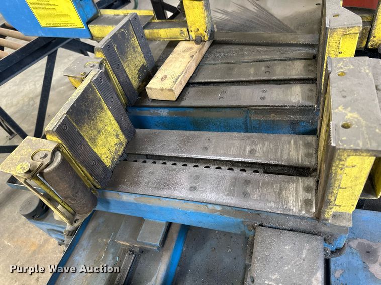 image for item DV0653 DoAll C916SA metal band saw