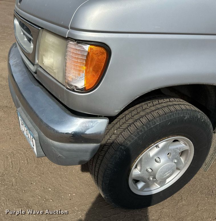 image for item DV0655 1998 Ford  E350  van