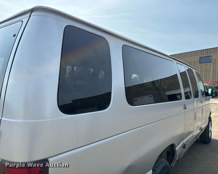 image for item DV0655 1998 Ford  E350  van