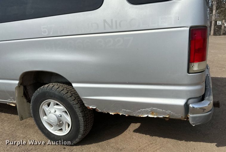 image for item DV0655 1998 Ford  E350  van