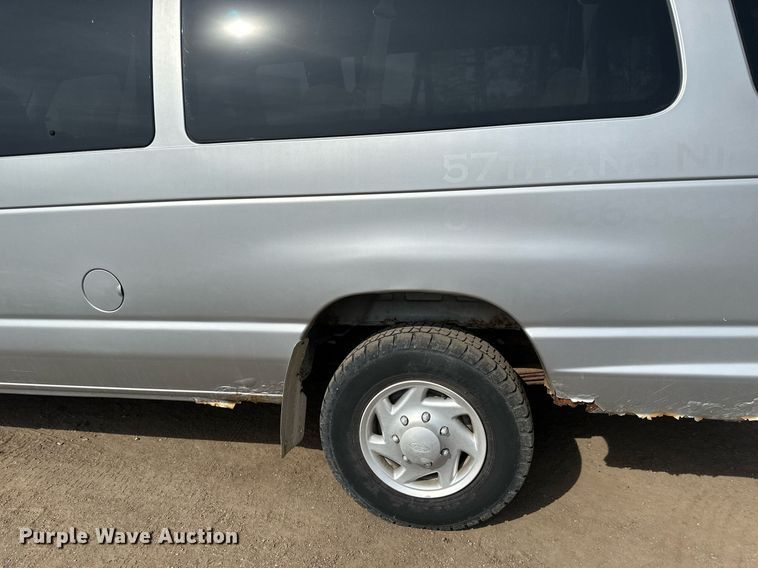 image for item DV0655 1998 Ford  E350  van