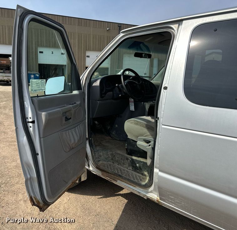 image for item DV0655 1998 Ford  E350  van