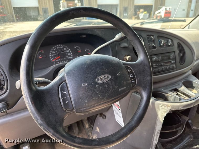 image for item DV0655 1998 Ford  E350  van