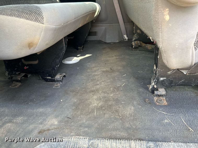 image for item DV0655 1998 Ford  E350  van