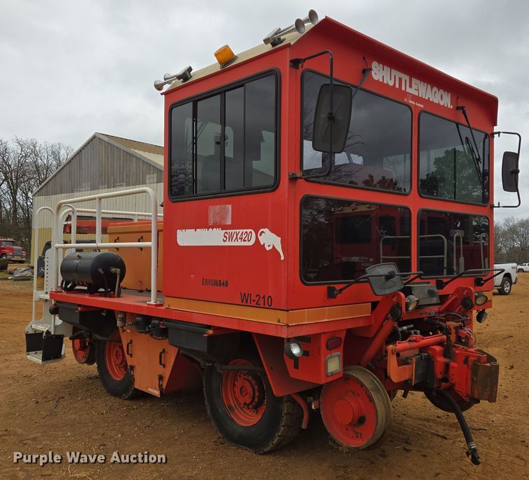 image for item DV1324 2010 ShuttleWagon SWX420 railcar mover