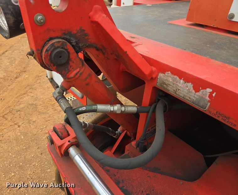 image for item DV1324 2010 ShuttleWagon SWX420 railcar mover