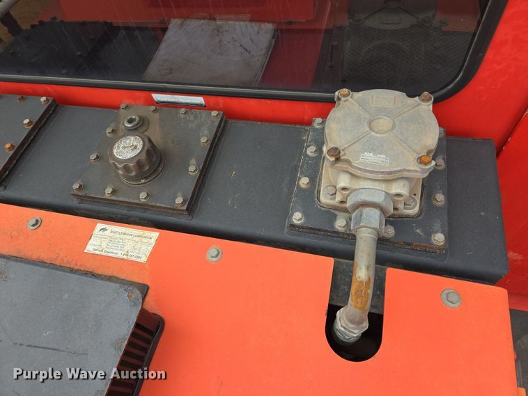 image for item DV1324 2010 ShuttleWagon SWX420 railcar mover