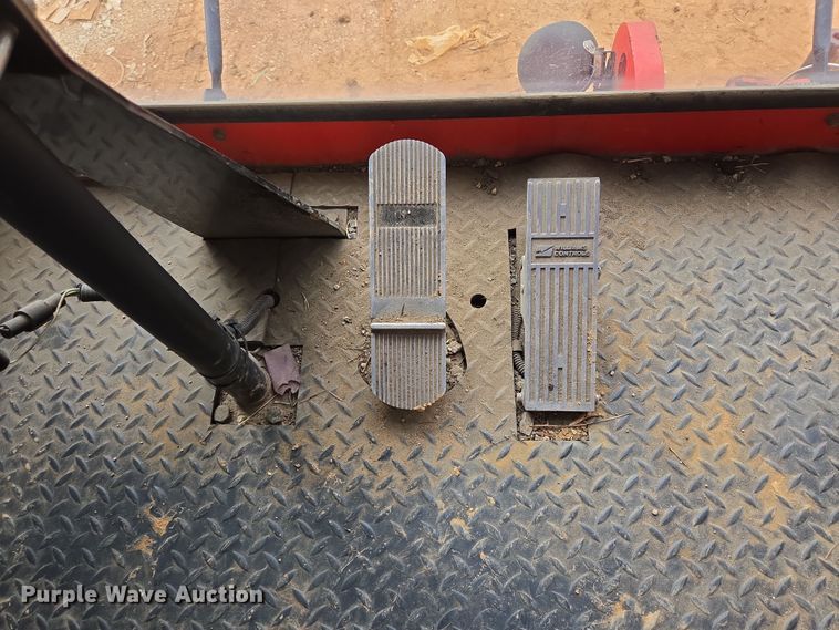 image for item DV1324 2010 ShuttleWagon SWX420 railcar mover