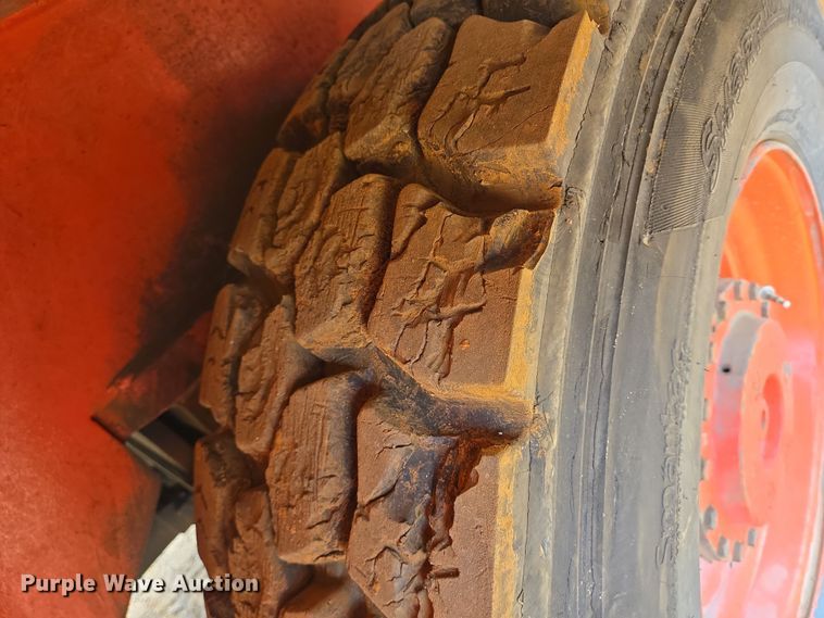 image for item DV1324 2010 ShuttleWagon SWX420 railcar mover