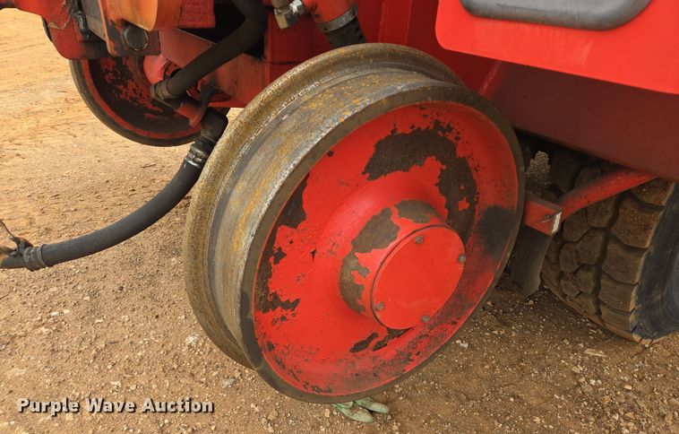 image for item DV1324 2010 ShuttleWagon SWX420 railcar mover