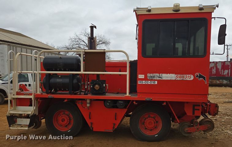 image for item DV1325 2015 ShuttleWagon SWX315 railcar mover