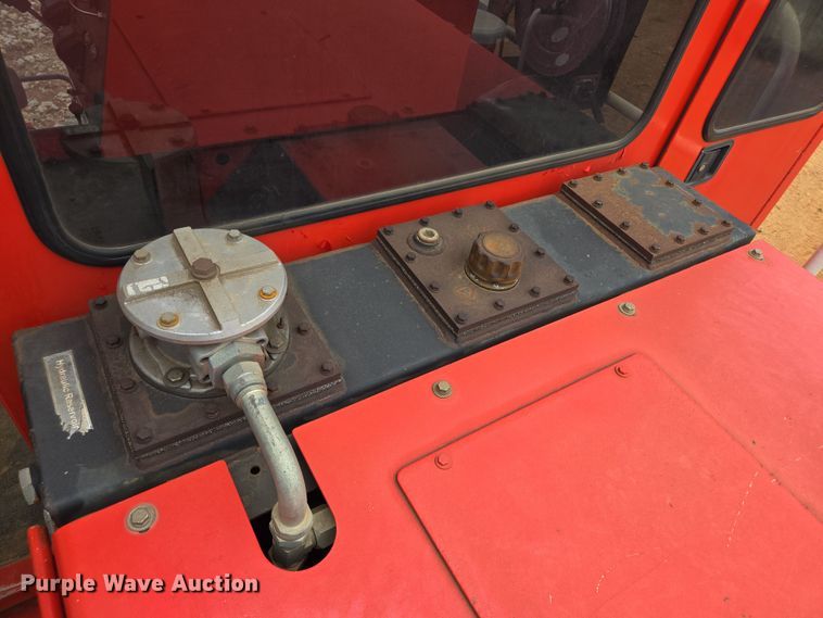 image for item DV1325 2015 ShuttleWagon SWX315 railcar mover