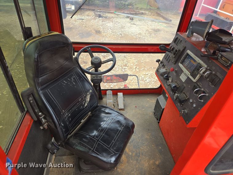 image for item DV1325 2015 ShuttleWagon SWX315 railcar mover