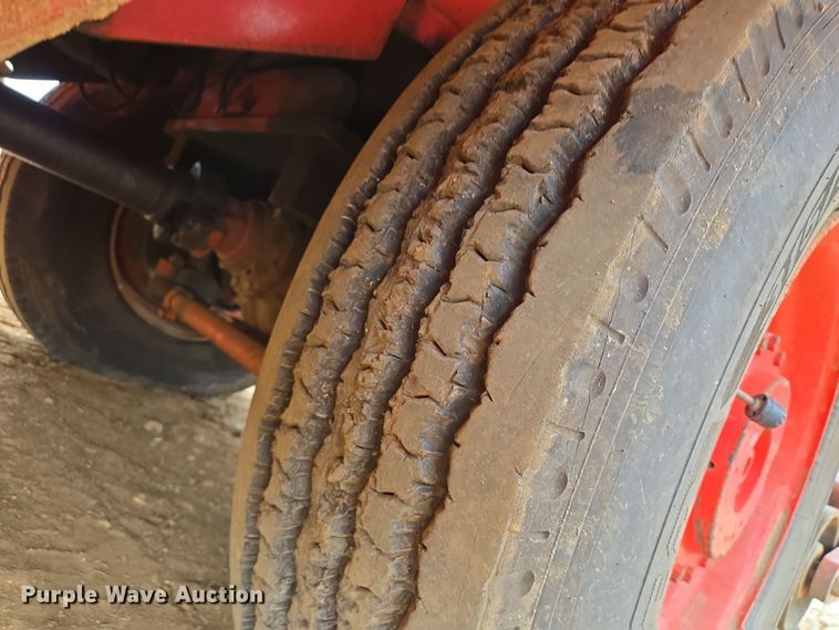 image for item DV1325 2015 ShuttleWagon SWX315 railcar mover