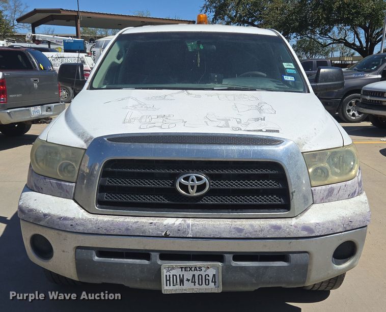 image for item DV1333 2008 Toyota Tundra Double Cab pickup truck