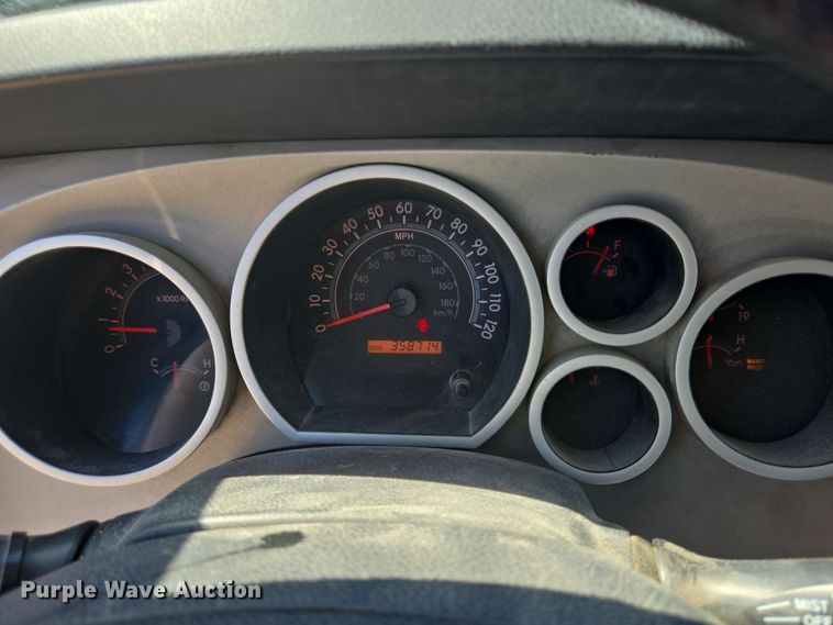 image for item DV1333 2008 Toyota Tundra Double Cab pickup truck