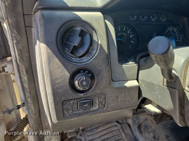 image for item DV1334 2014 Ford F150 pickup truck