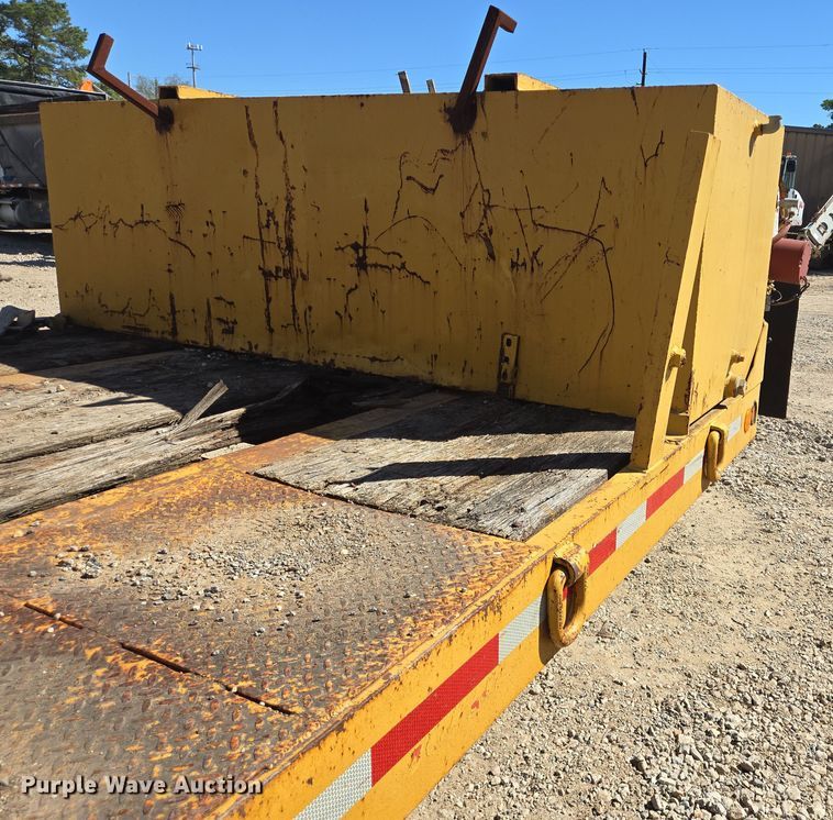 image for item DV1336 2003 Interstate Trailers equipment trailer