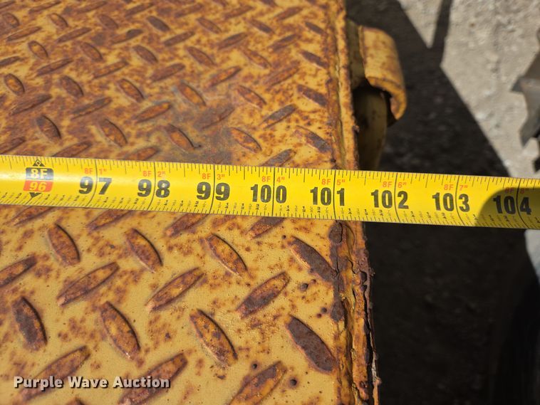 image for item DV1336 2003 Interstate Trailers equipment trailer