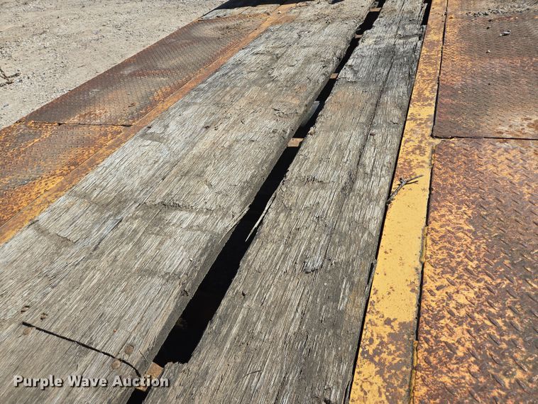 image for item DV1336 2003 Interstate Trailers equipment trailer