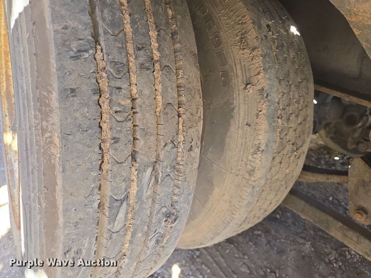 image for item DV1336 2003 Interstate Trailers equipment trailer