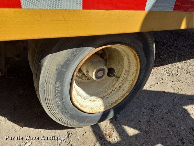 image for item DV1336 2003 Interstate Trailers equipment trailer