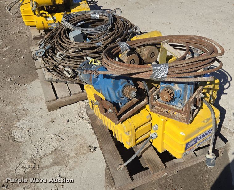 image for item DV1338 Acco Wright Speedway hoist