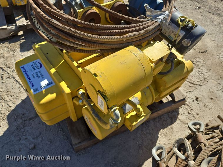 image for item DV1338 Acco Wright Speedway hoist