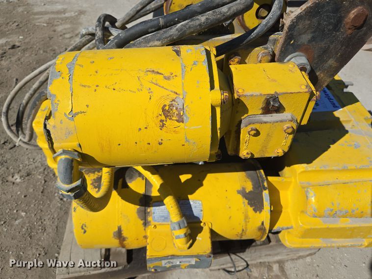 image for item DV1339 Acco Wright Speedway hoist