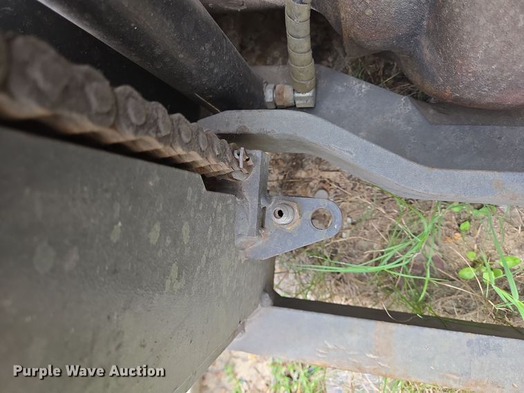 image for item DV1341 Nissan forklift