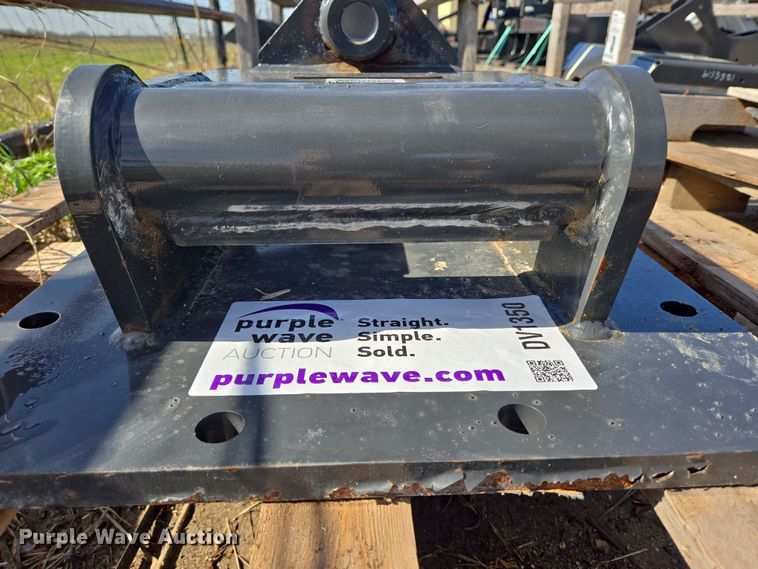 image for item DV1350 Bobcat tag style interface cap