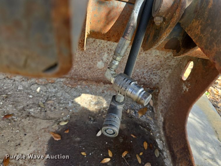 image for item DV1353 Bobcat 66