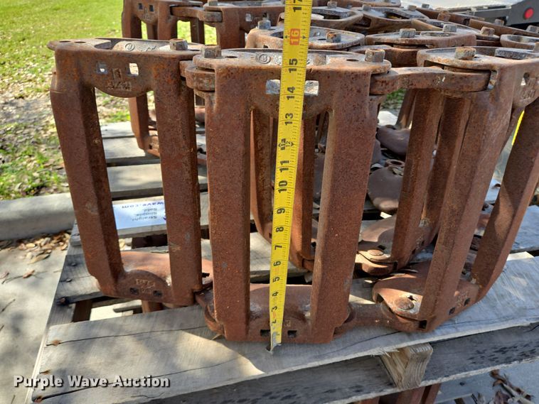 image for item DV1354 Bobcat 15