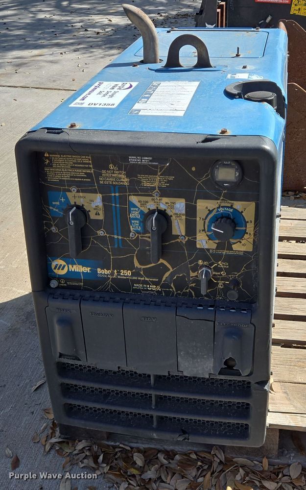 image for item DV1358 Miller Bobcat 250 welder/generator