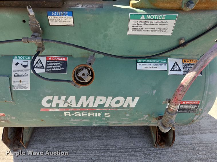 image for item DV1359 Champion HGR7-3H air compressor