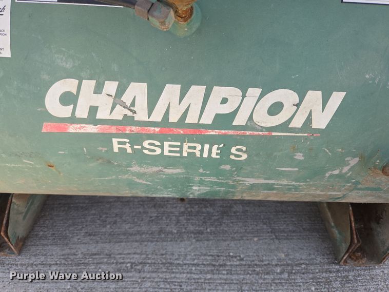 image for item DV1359 Champion HGR7-3H air compressor